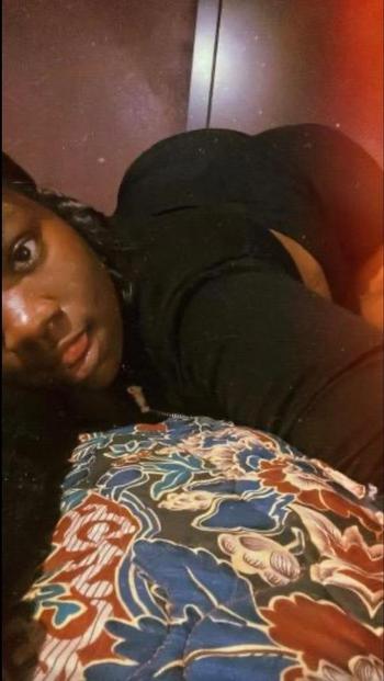 Shay, 22  female escort, Galveston