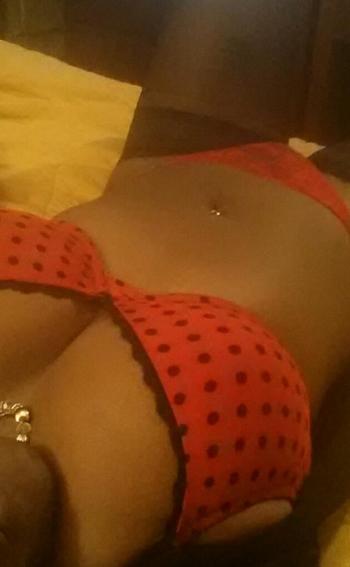 Mocha, 28  female escort, Galveston