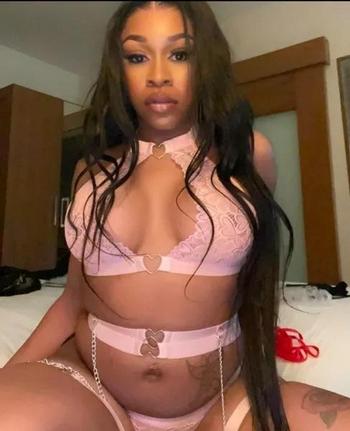 Nikki, 26  female escort, Galveston